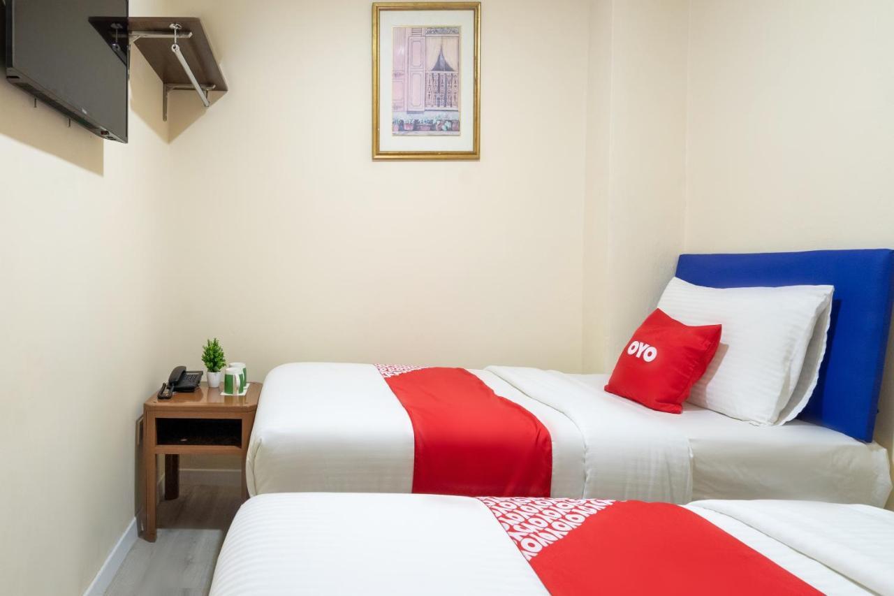เฮนเตียน โฮเทล กาจัง Hotel ภายนอก รูปภาพ