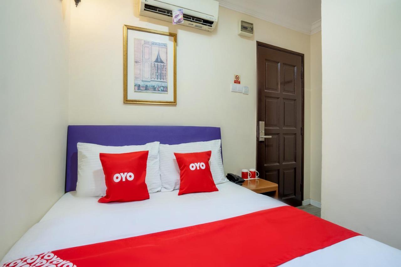 เฮนเตียน โฮเทล กาจัง Hotel ภายนอก รูปภาพ