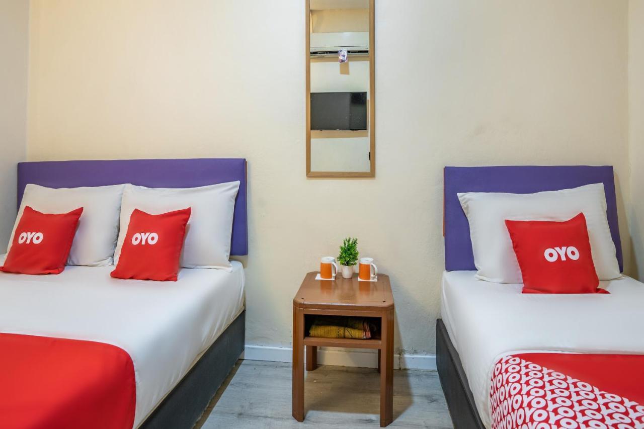 เฮนเตียน โฮเทล กาจัง Hotel ภายนอก รูปภาพ