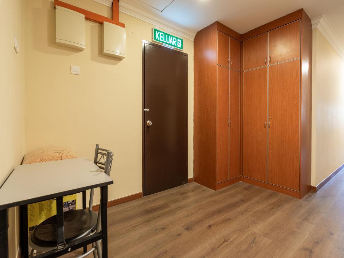 เฮนเตียน โฮเทล กาจัง Hotel ภายนอก รูปภาพ